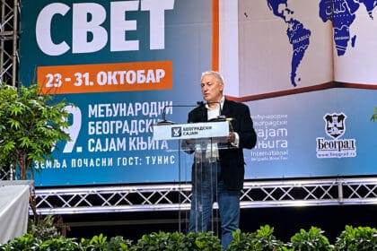 „Књижевност је борба за душу“: Драган Јовановић Данилов свечано отворио 69. Београдски сајам књига