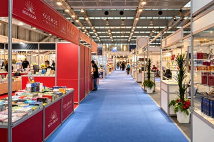 Другачија слика Београдског сајма књига: Призори које је забележила редакција „Змаја“ (ВИДЕО)
